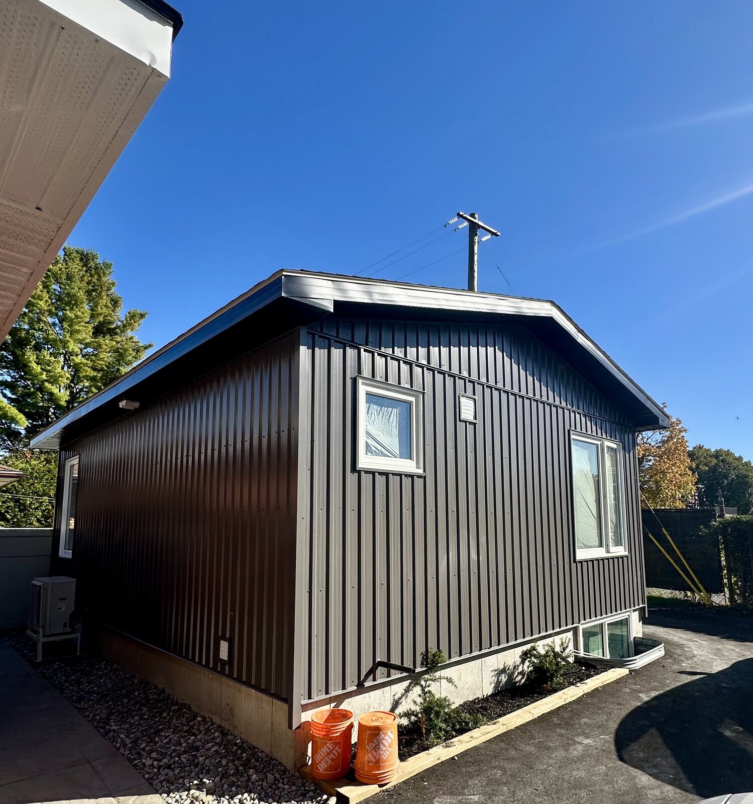 Completed coach house